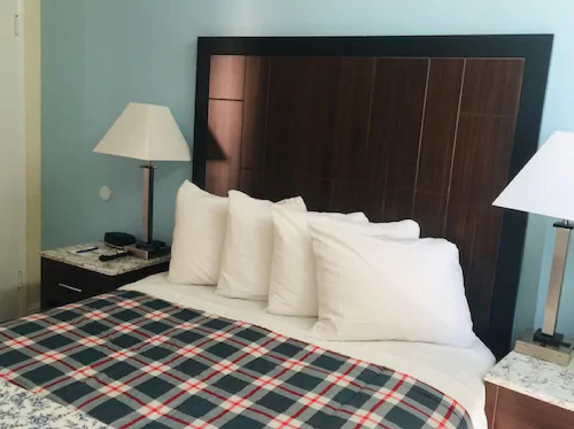 Motel Dolphin Cove Pismo Beach